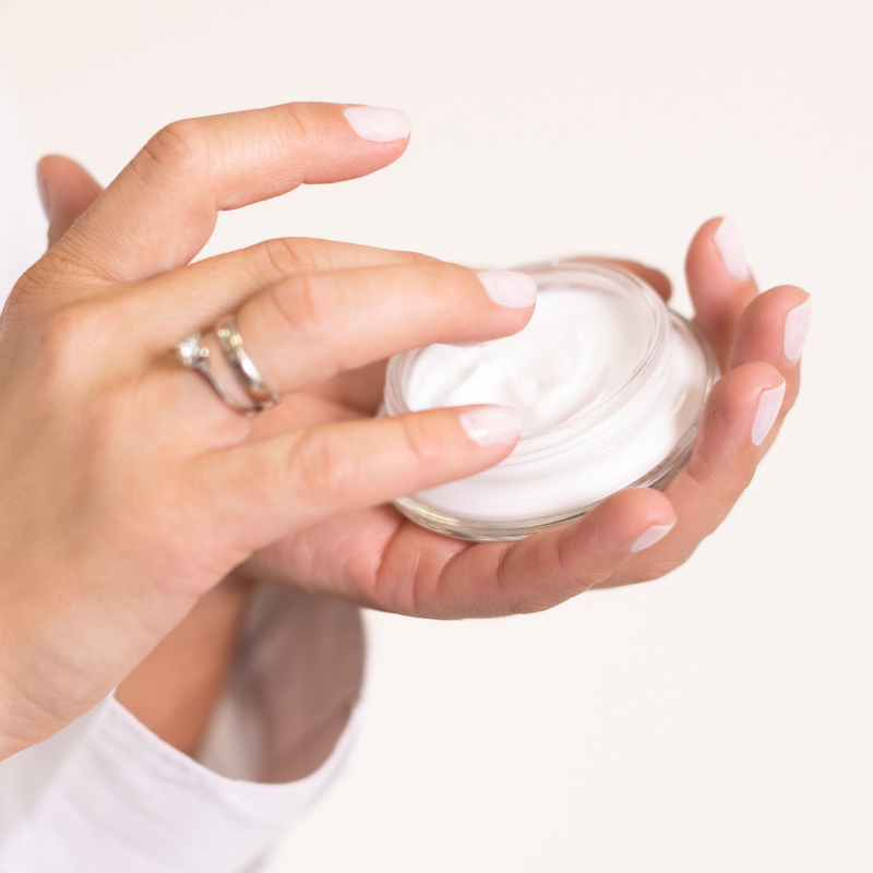 Regenerierende Nachtcreme für Gesicht, Hals und Dekolleté, 50 ml